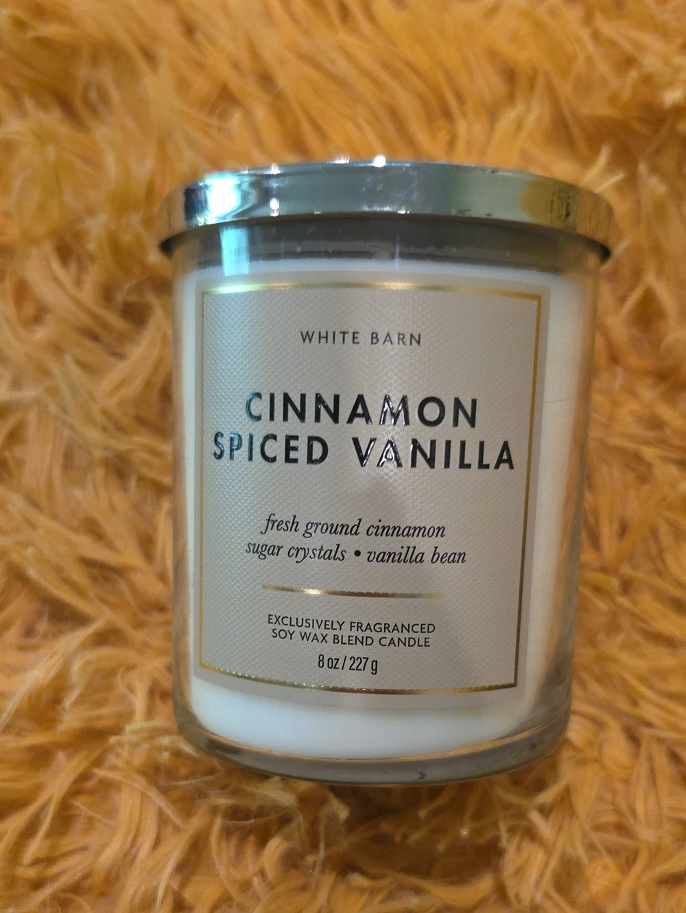 NEW Bath And BODY Works White Barn Cinnamon Spiced Vanilla Candle - White